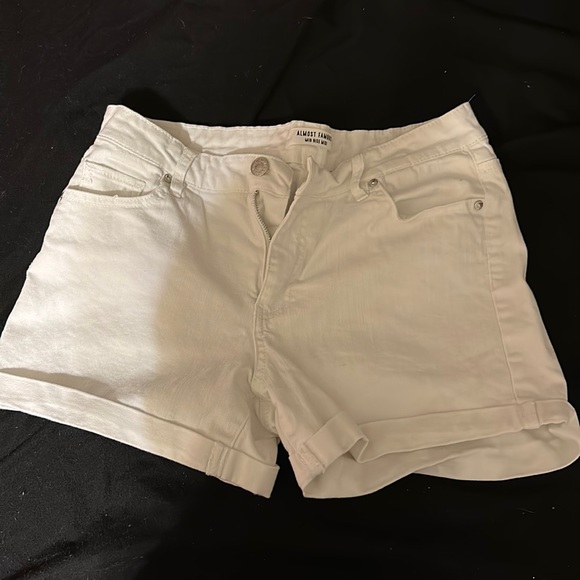 Jean shorts - Picture 1 of 3